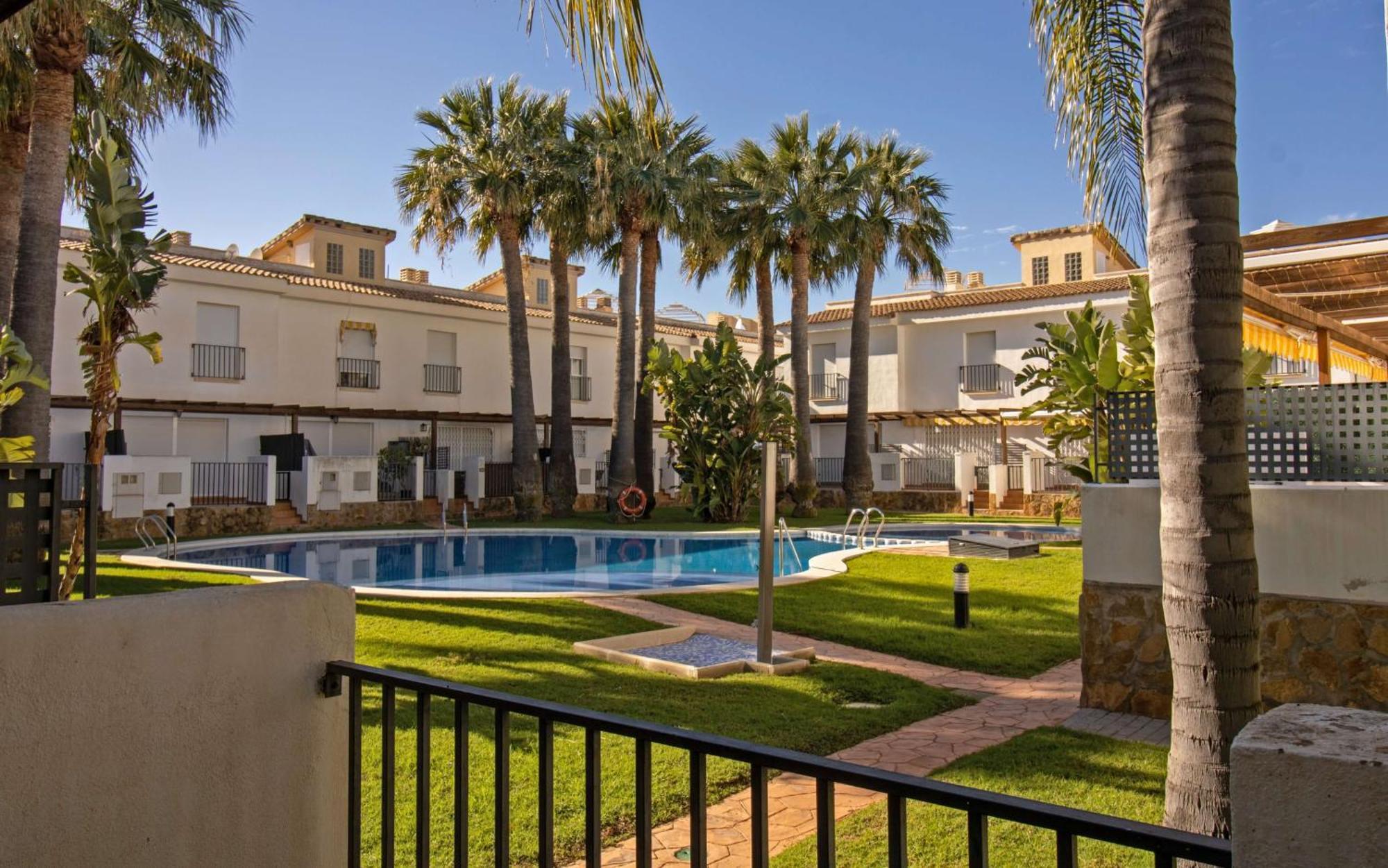 Adosado Con Jardin Y Piscina Palm Beach 86 Albert Villas Alcossebre Exterior foto